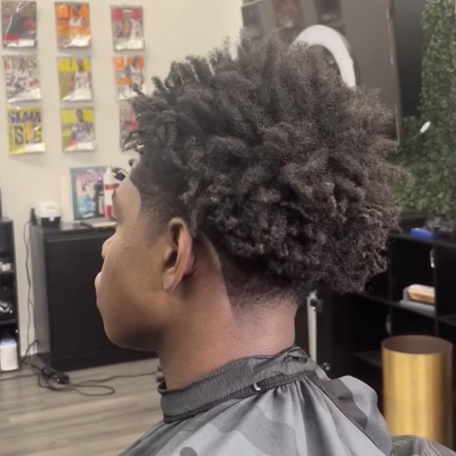 Twist-out with a taper fade